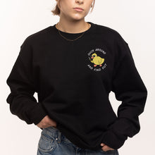 Afbeelding laden in Galerijviewer, Duck Around Sweatshirt (Unisex)-Printed Clothing, Printed Sweatshirt, JH030-Sassy Spud