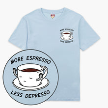 Laden Sie das Bild in den Galerie-Viewer, Mehr Espresso, weniger Depresso, besticktes T-Shirt (Unisex)