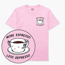 Laden Sie das Bild in den Galerie-Viewer, Mehr Espresso, weniger Depresso, besticktes T-Shirt (Unisex)